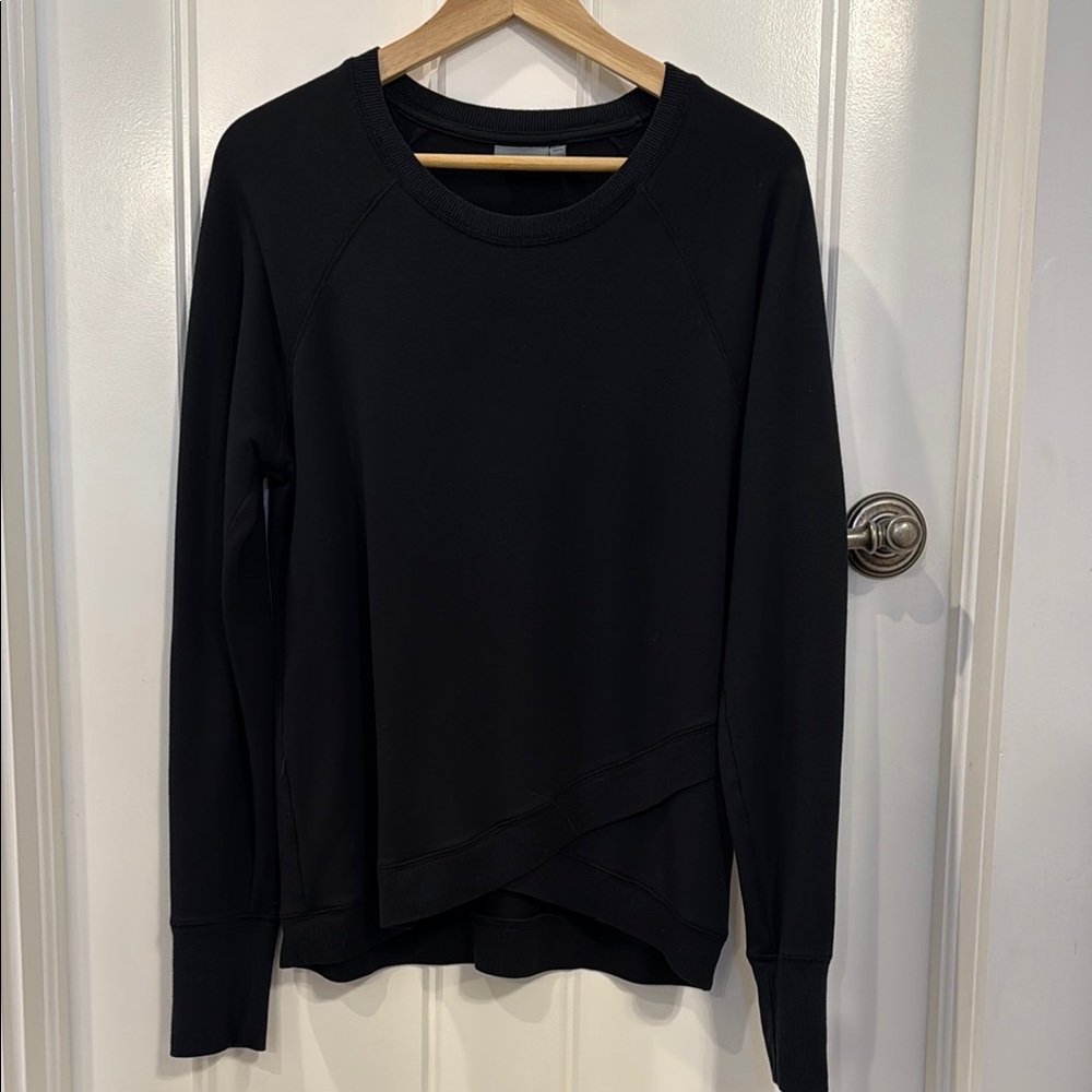 Athleta criss cross soft tulip sweatshirt size M